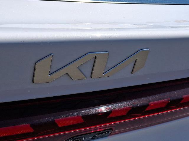 Used 2022 Kia K5 LXS image 29