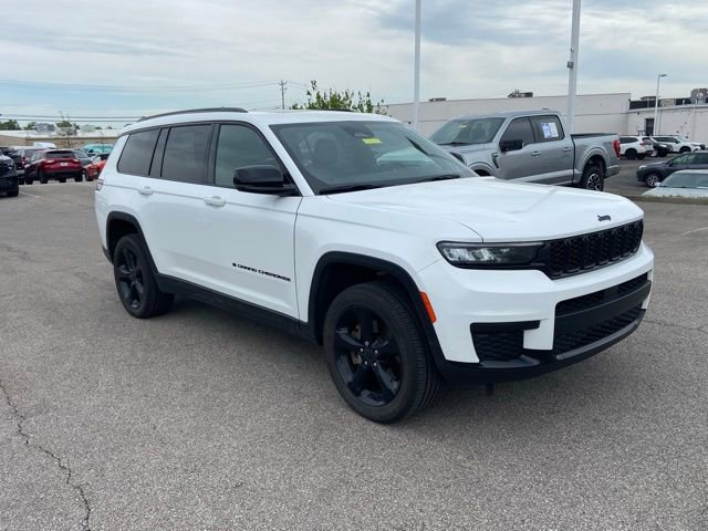 Used 2024 Jeep Grand Cherokee L Altitude AWD/4WD image 2
