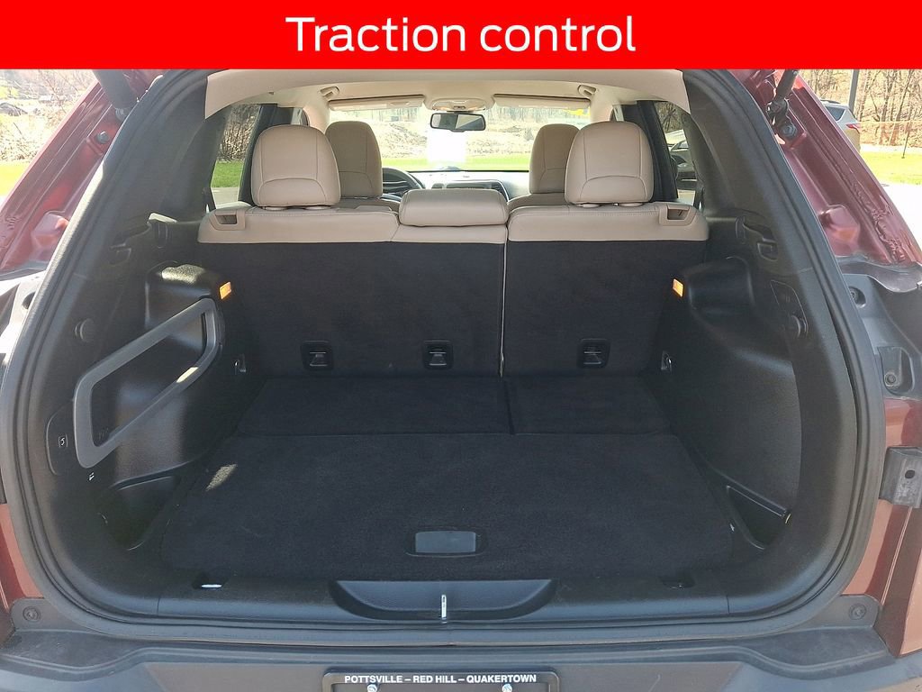Used 2018 Jeep Cherokee Limited AWD/4WD image 28