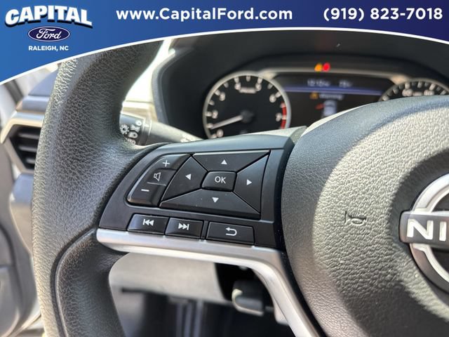 Used 2024 Nissan Altima 2.5 SV FWD image 22