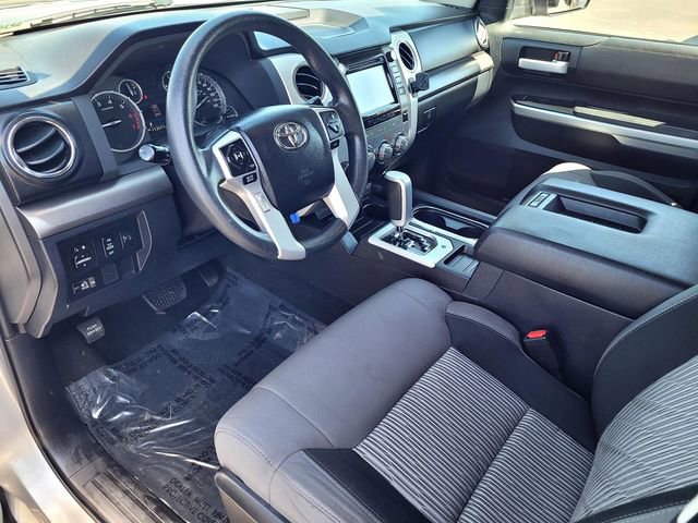 Used 2017 Toyota Tundra SR5 AWD/4WD image 10