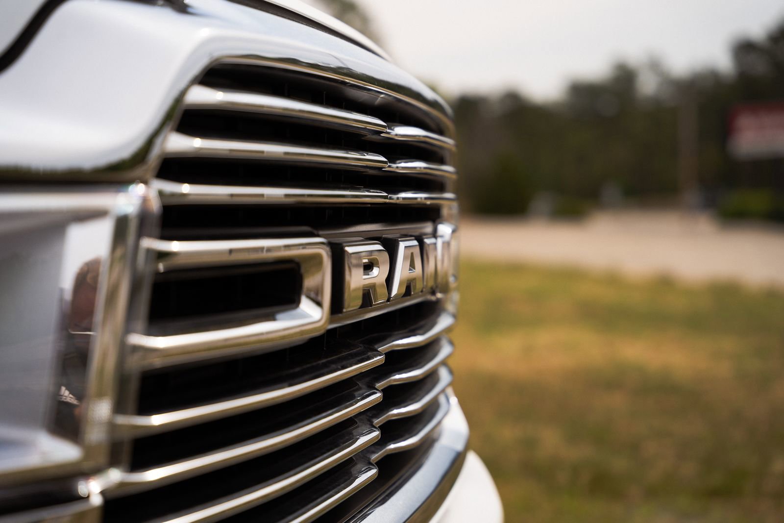 Used 2023 RAM 3500 Laramie image 13