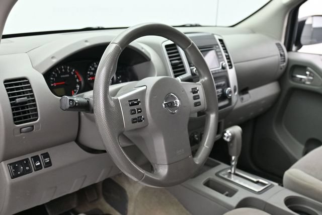 Used 2018 Nissan Frontier SV AWD/4WD image 15