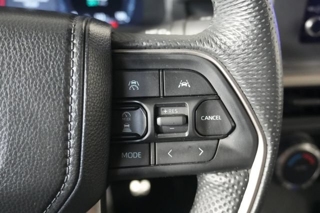 Used 2024 Toyota Tacoma TRD Sport AWD/4WD image 15