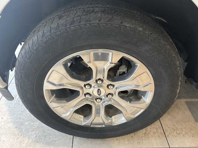 Certified 2022 Ford F150 Platinum w/ FX4 Off-Road Package image 32