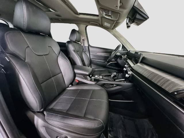 Used 2025 Kia Telluride EX X-Line AWD/4WD image 14