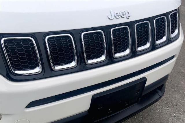 Used 2019 Jeep Compass Latitude w/ Popular Equipment Group image 32