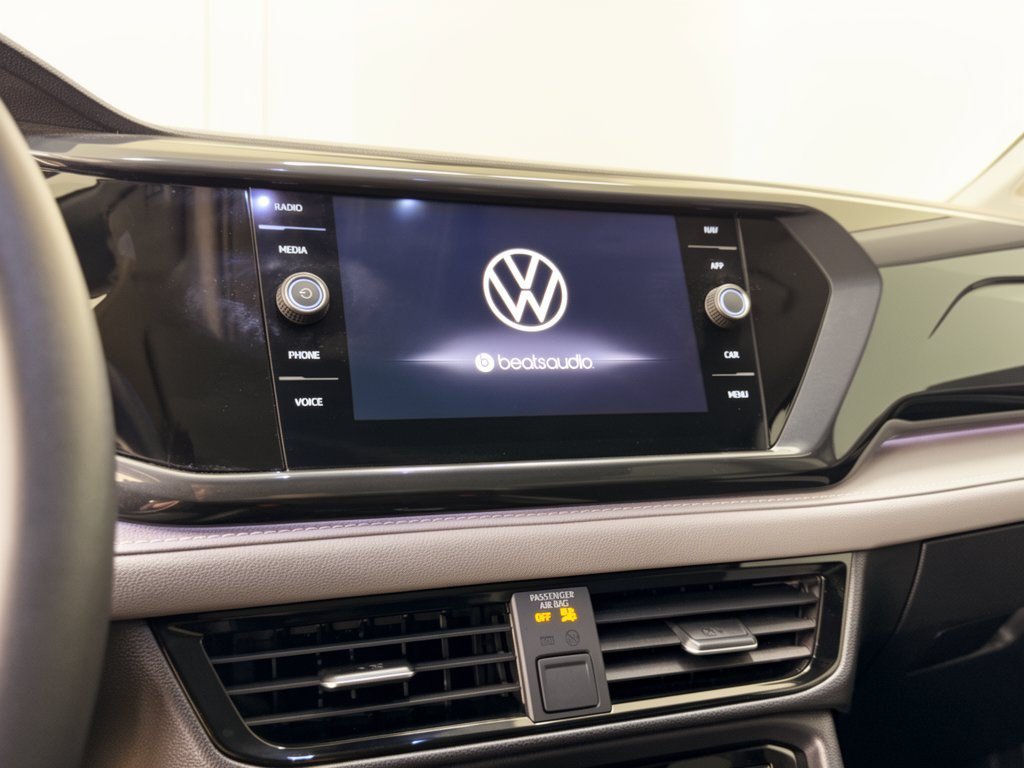Used 2022 Volkswagen Taos SEL AWD/4WD image 23