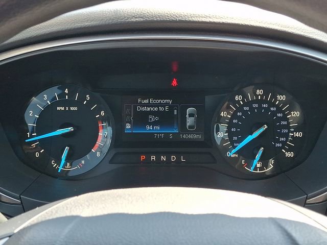 Certified 2017 Ford Fusion SE FWD image 25