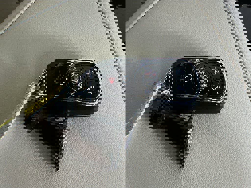 Used 2023 Buick Enclave Essence w/ Sport Touring Edition image 22