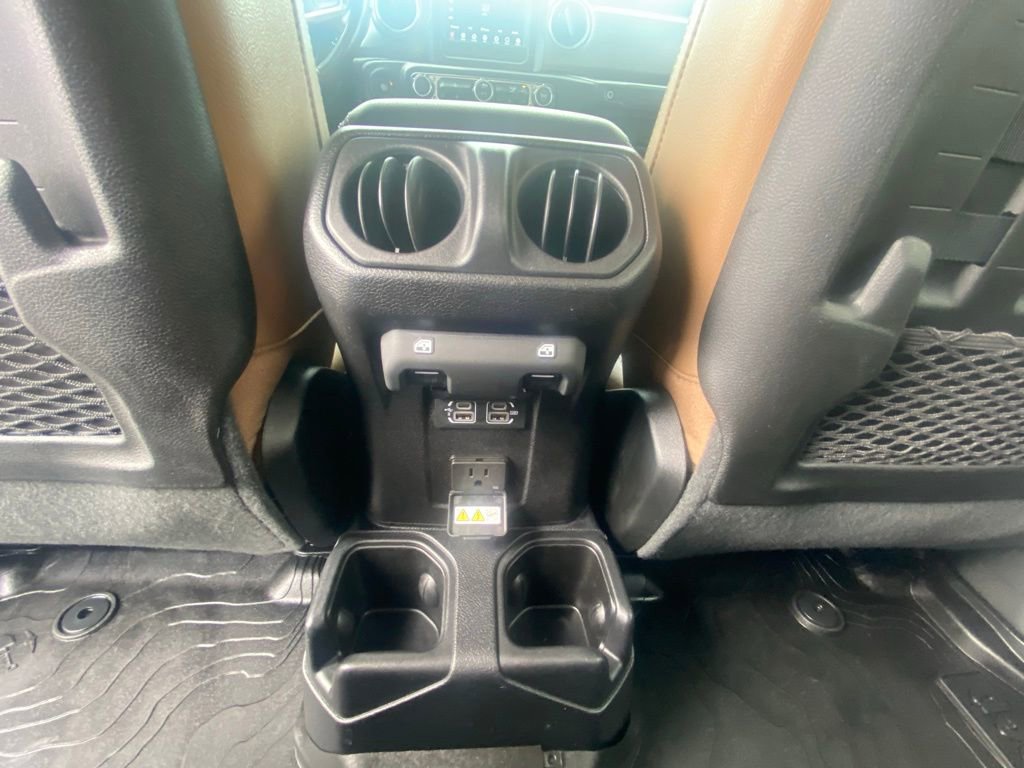 Used 2020 Jeep Gladiator Rubicon w/ LED Lighting Group image 25