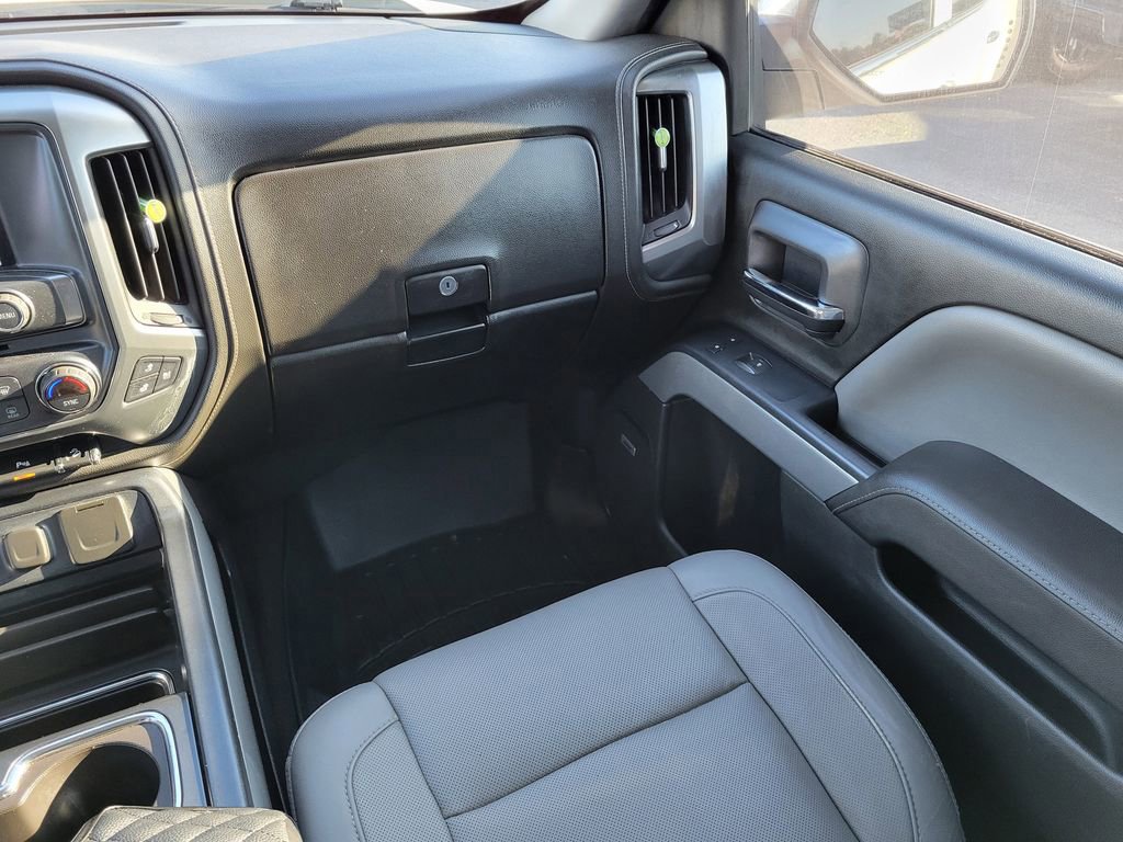 Used 2017 Chevrolet Silverado 1500 LTZ Z71 w/ LTZ Plus Package image 17