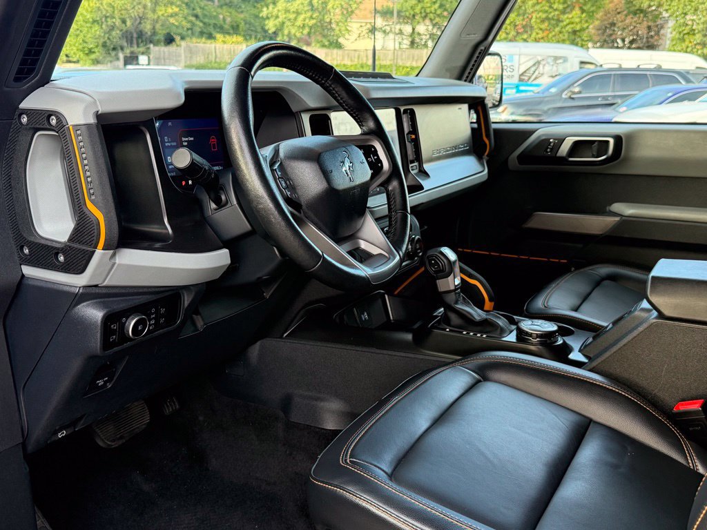 Certified 2023 Ford Bronco Badlands w/ Sasquatch Package AWD/4WD image 18