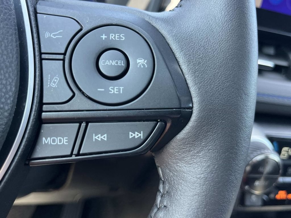 Used 2023 Toyota RAV4 XSE AWD/4WD image 35