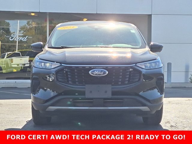 Certified 2023 Ford Escape Active w/ Tech Pack #2 AWD/4WD image 2