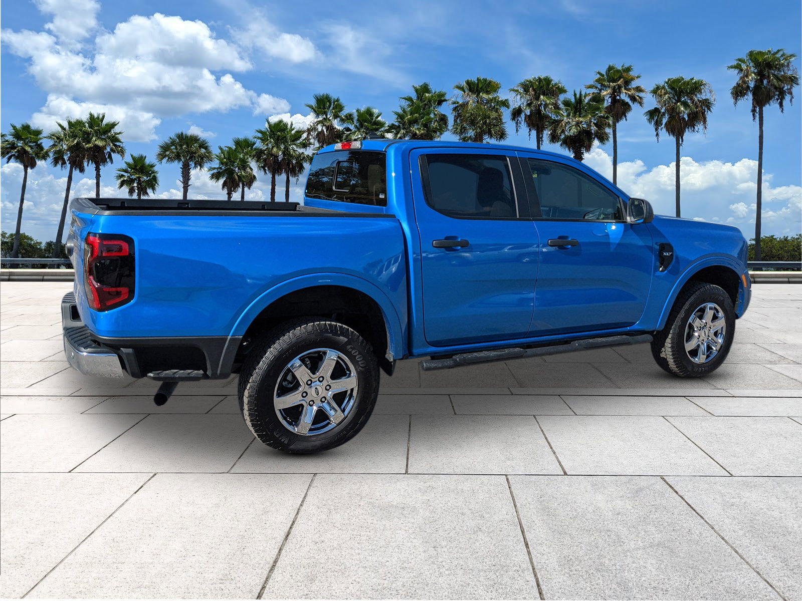 Certified 2025 Ford Ranger XLT w/ Chrome Accent Package image 8