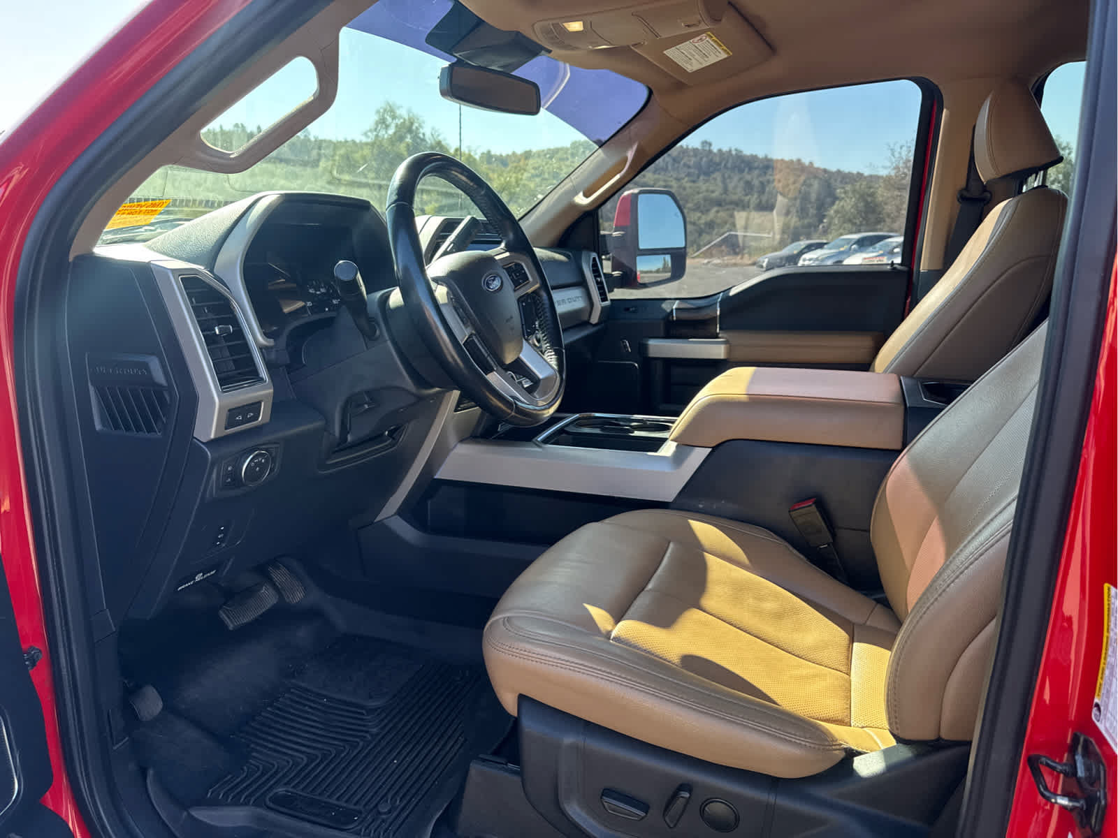 Certified 2022 Ford F250 Lariat w/ Lariat Value Package AWD/4WD image 11