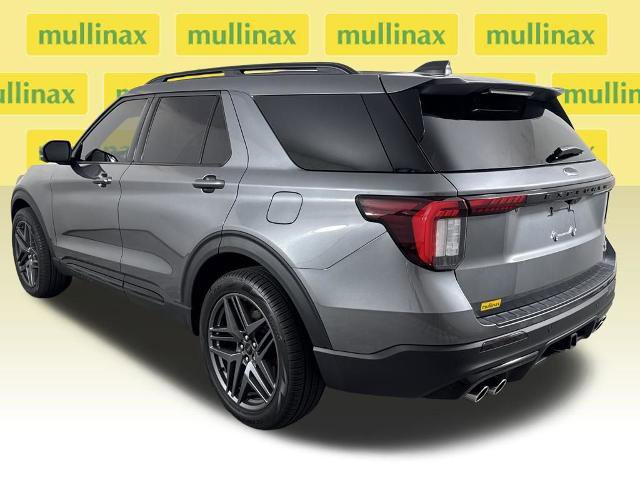 Certified 2025 Ford Explorer ST image 11