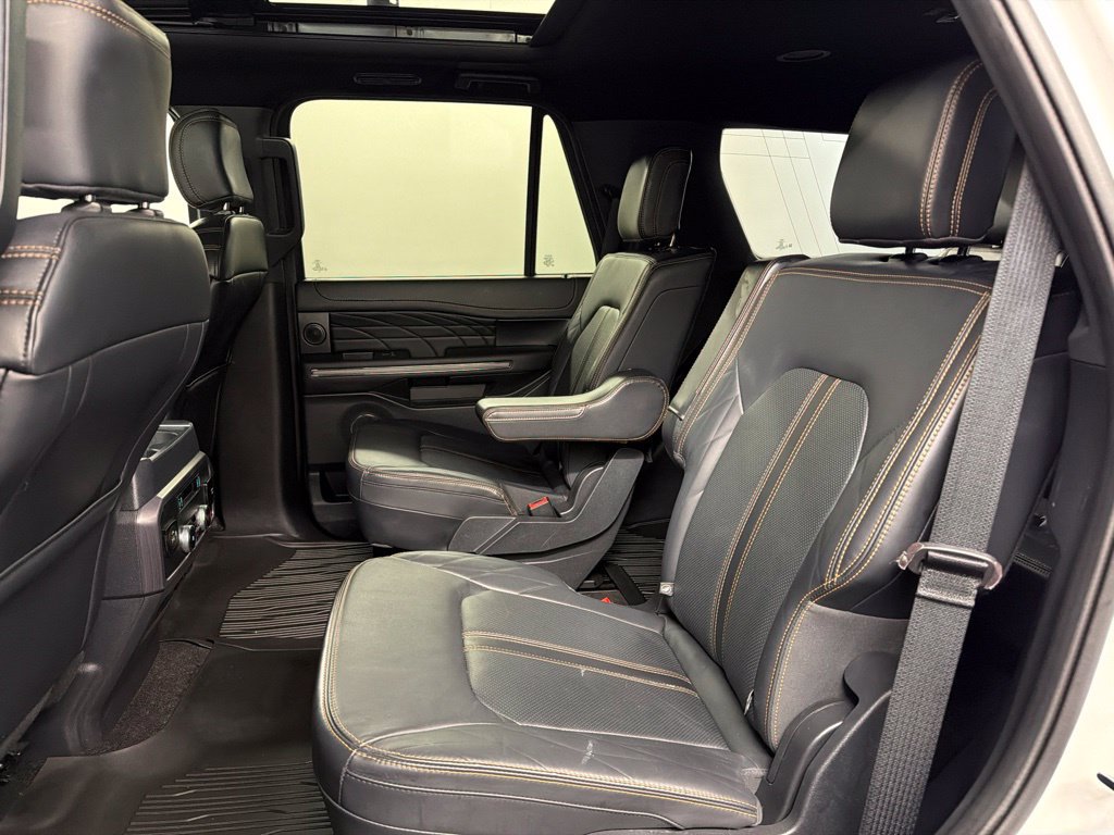Certified 2023 Ford Expedition Platinum AWD/4WD image 35