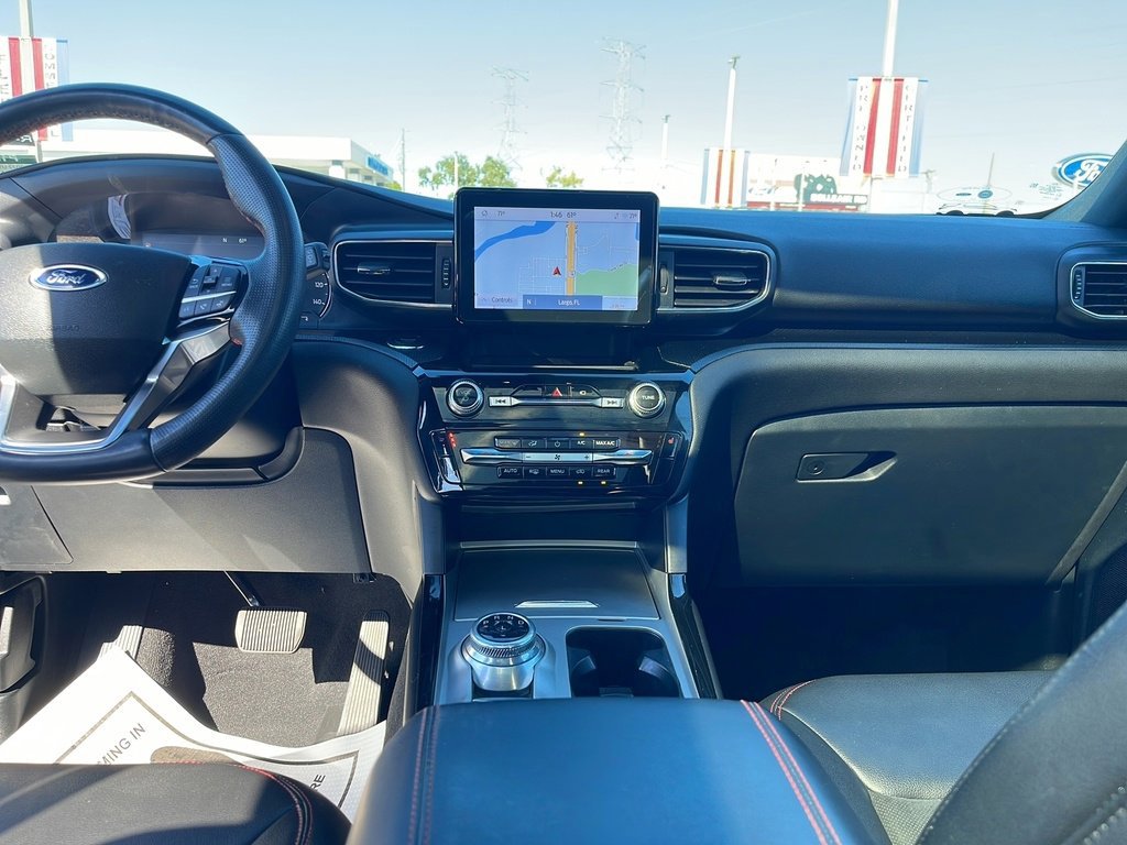 Certified 2022 Ford Explorer ST-Line w/ Class IV Trailer Tow Package image 30