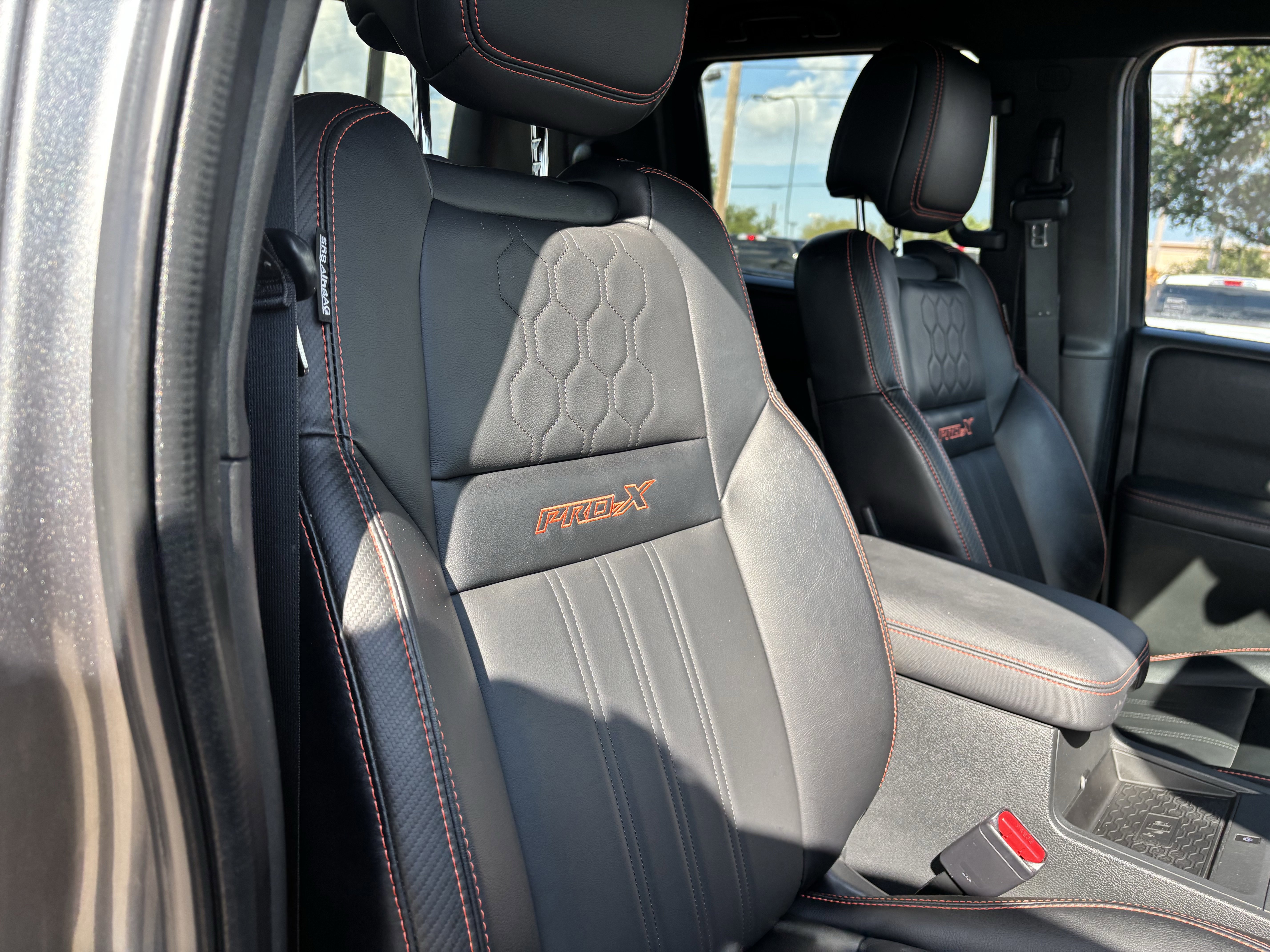 Used 2023 Nissan Frontier Pro-X w/ Pro-X Premium Package image 25