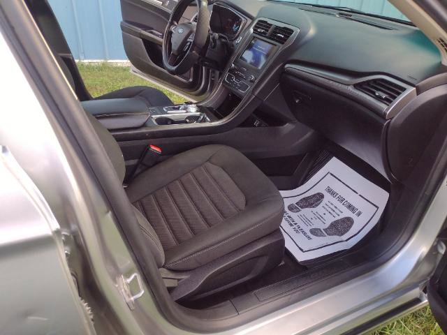 Certified 2020 Ford Fusion SE image 23