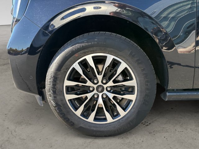 Certified 2025 Ford Expedition Max Platinum AWD/4WD image 9