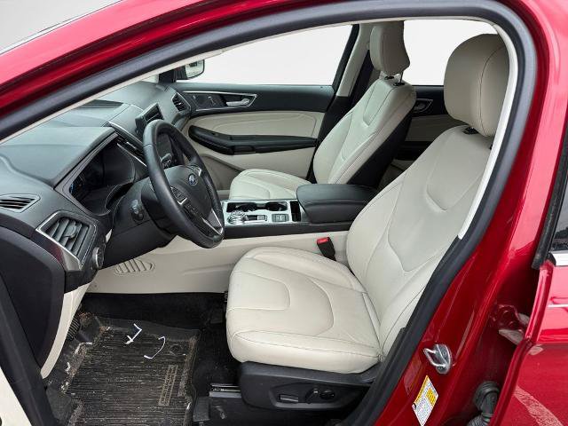 Certified 2022 Ford Edge Titanium AWD/4WD image 12