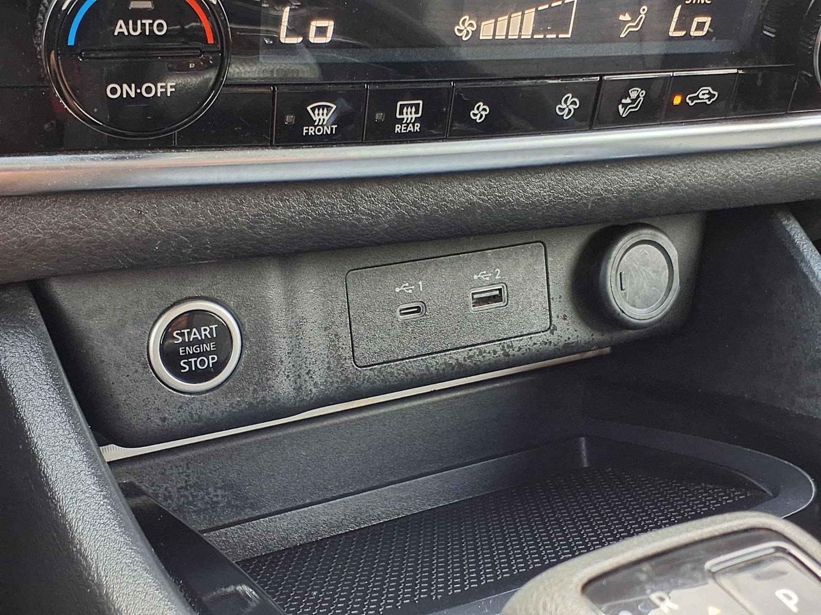 Used 2023 Nissan Rogue SV AWD/4WD image 18