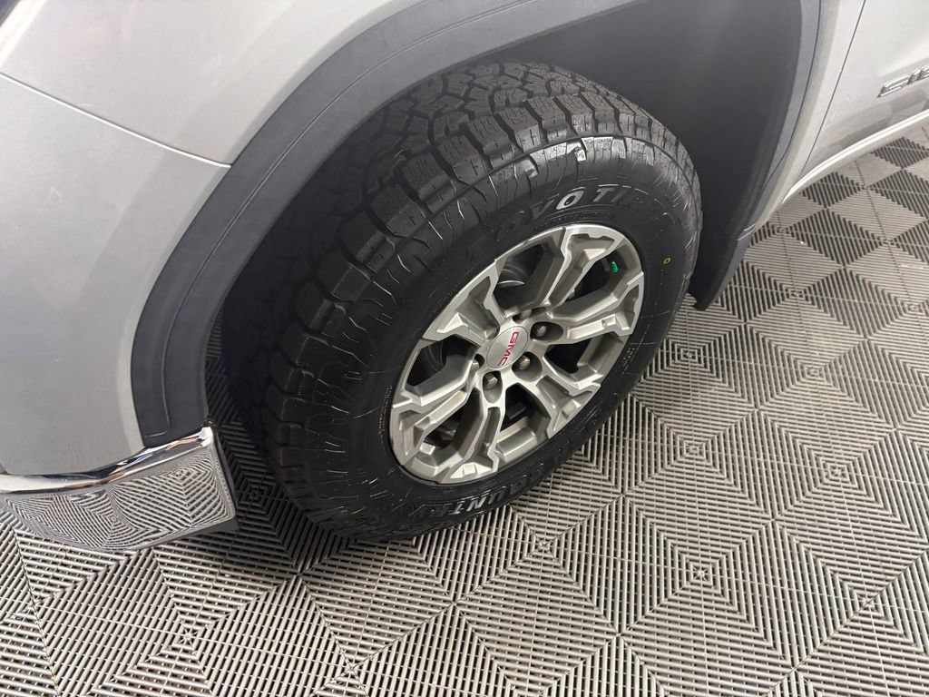Used 2020 GMC Sierra 1500 SLT AWD/4WD image 10