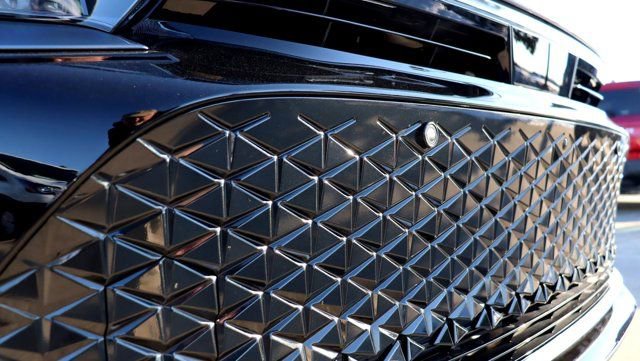 Used 2026 Toyota Crown Platinum image 11