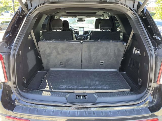 Certified 2020 Ford Explorer ST w/ Premium Technology Package AWD/4WD image 12