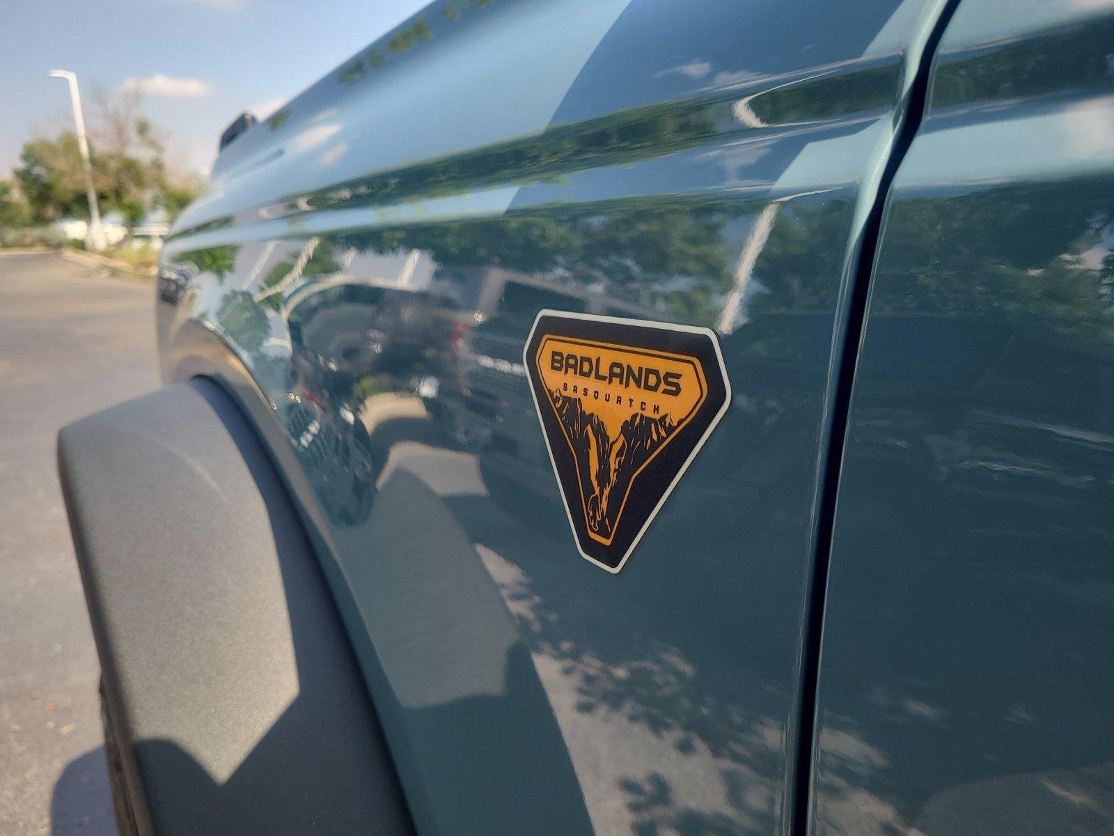 Certified 2023 Ford Bronco Badlands AWD/4WD image 24
