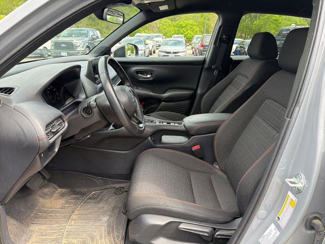Used 2025 Honda HR-V Sport image 8