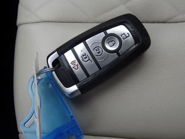 Certified 2024 Ford Edge Titanium AWD/4WD image 39
