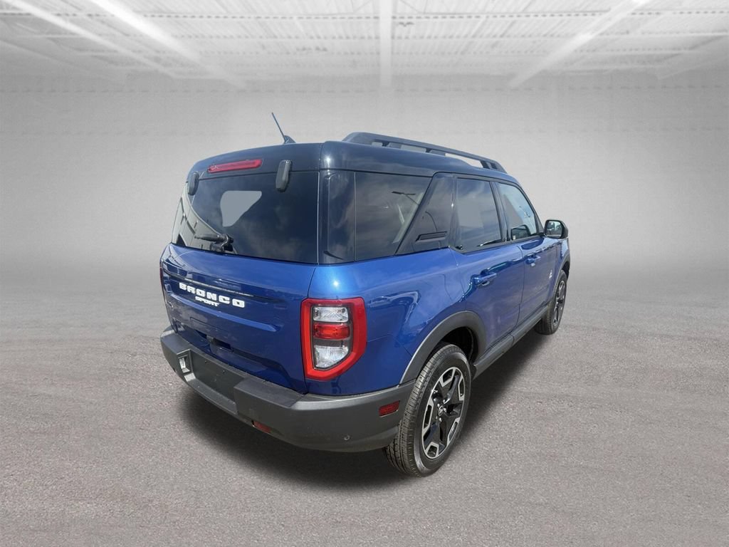 Certified 2024 Ford Bronco Sport Outer Banks w/ Tech Package AWD/4WD image 4