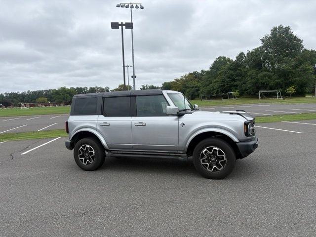 Certified 2022 Ford Bronco Outer Banks AWD/4WD image 9