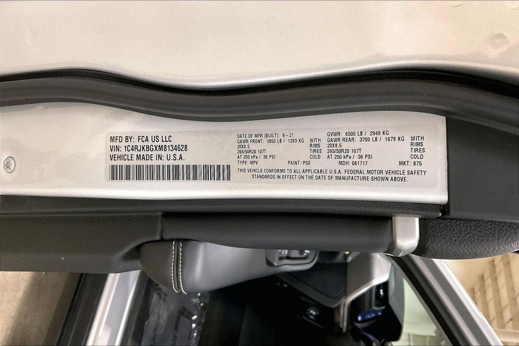 Used 2021 Jeep Grand Cherokee L Limited image 31