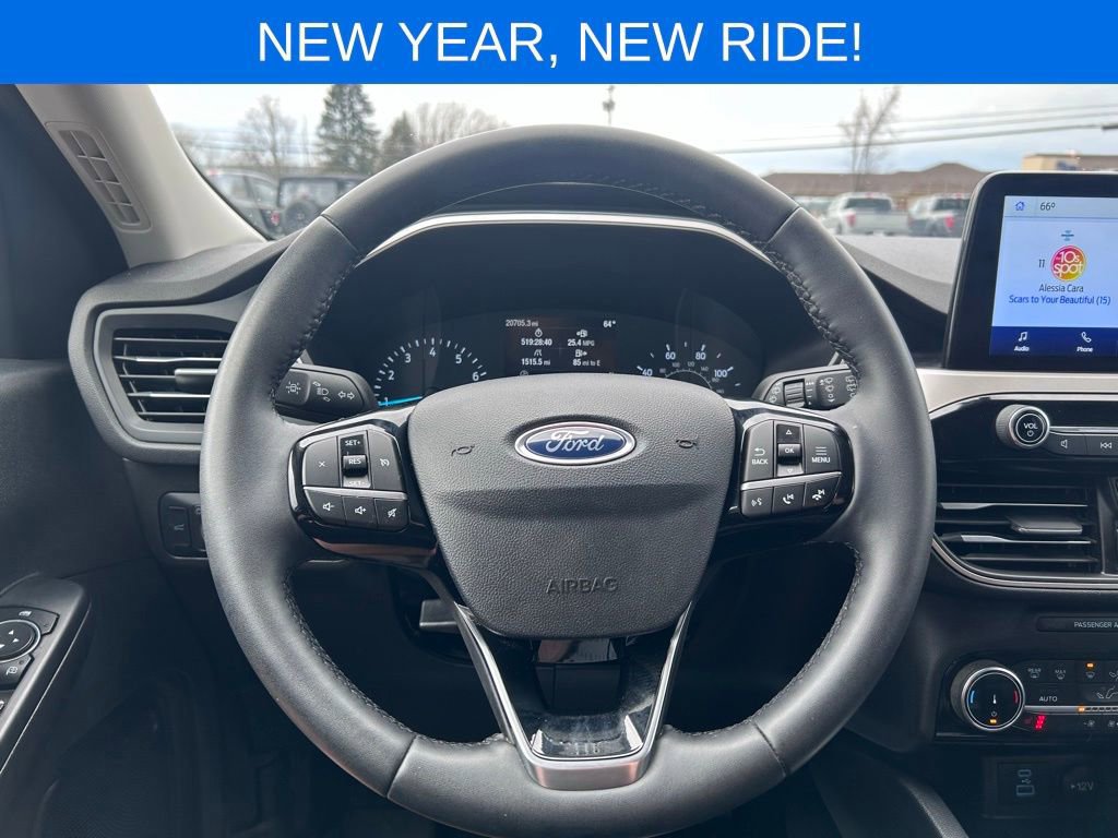 Certified 2022 Ford Escape SEL image 32