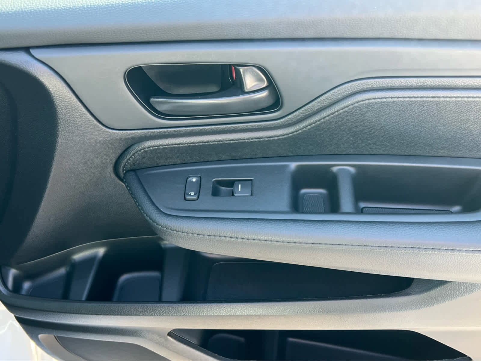 Used 2025 Honda Odyssey Sport-L image 18