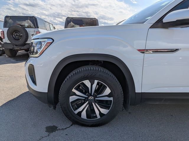 Used 2024 Volkswagen Atlas Cross Sport SE AWD/4WD image 21
