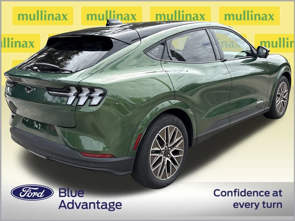 Certified 2025 Ford Mustang Mach-E Premium image 4