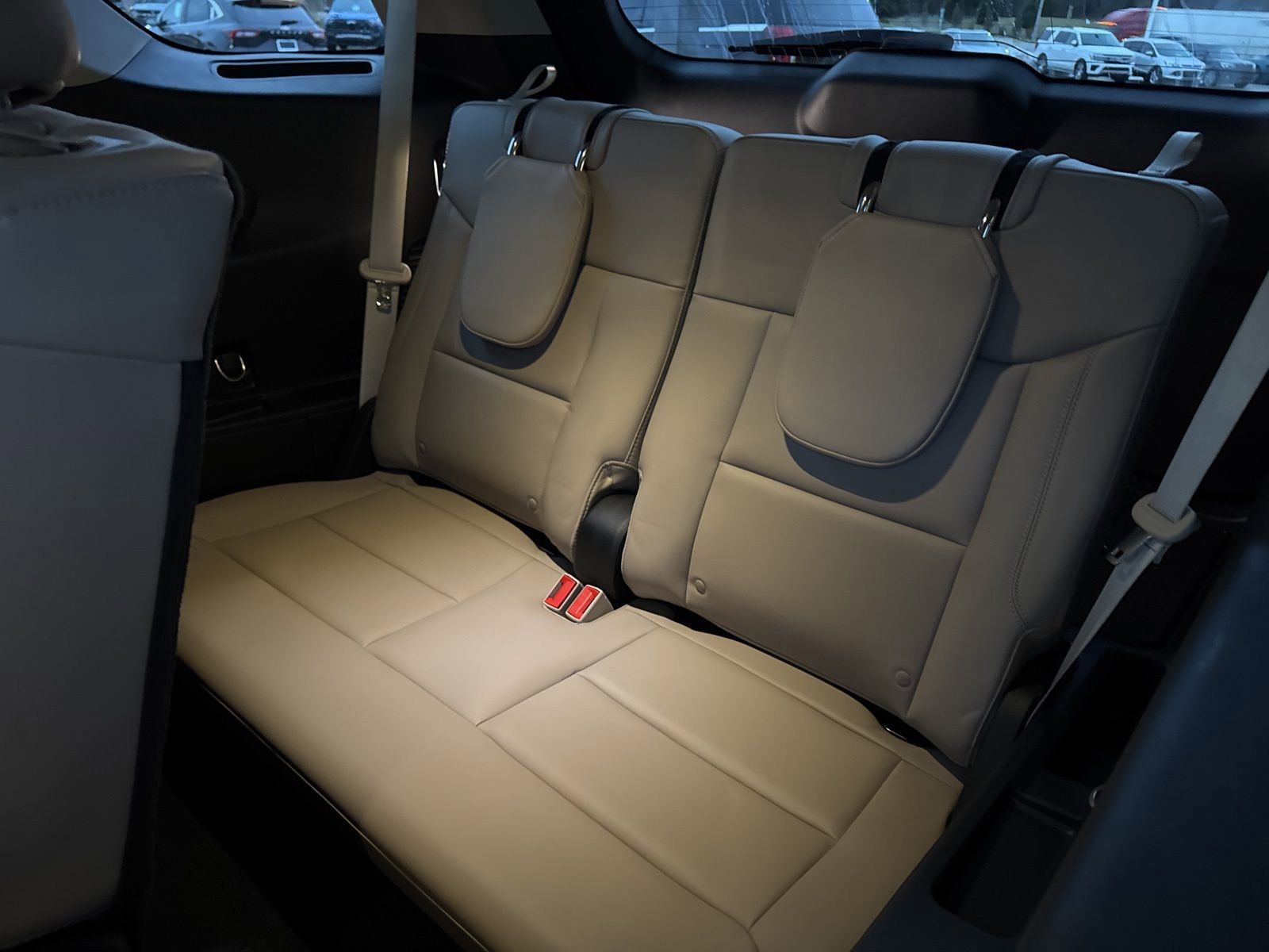 Certified 2023 Ford Explorer XLT w/ Equipment Group 202A image 39