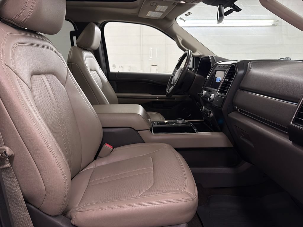 Certified 2021 Ford Expedition Max Limited RWD image 32