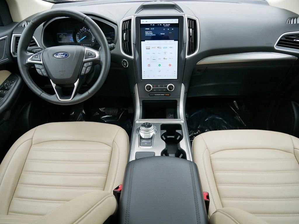 Certified 2022 Ford Edge SEL w/ Convenience Package image 16