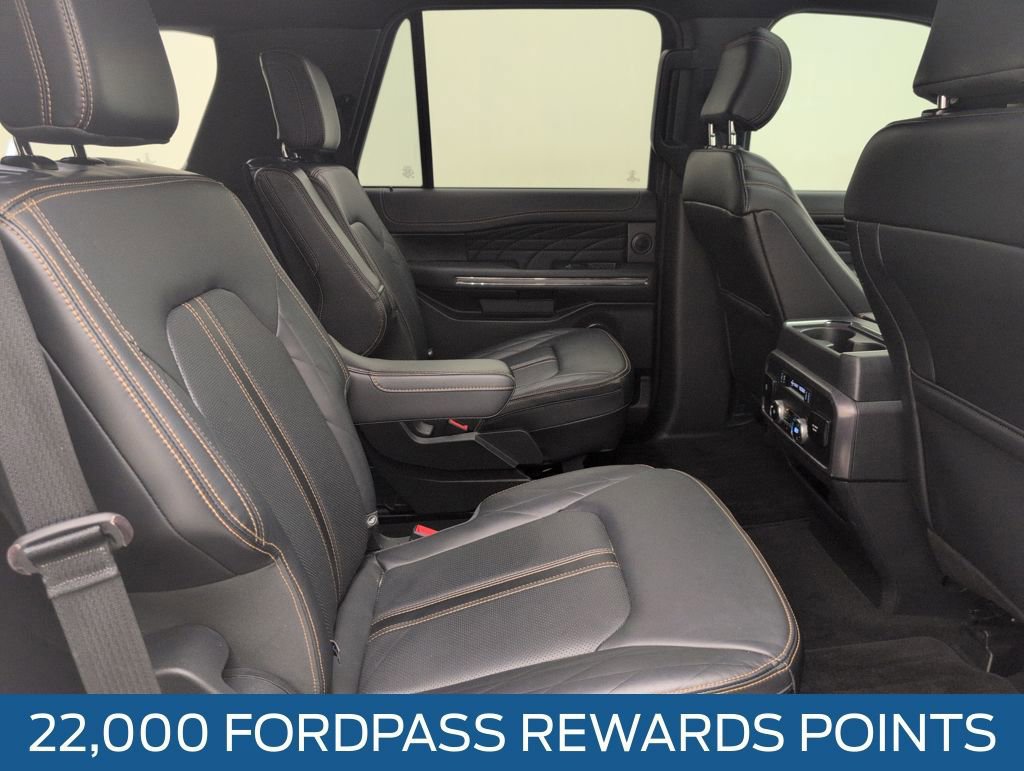 Certified 2023 Ford Expedition Platinum image 18