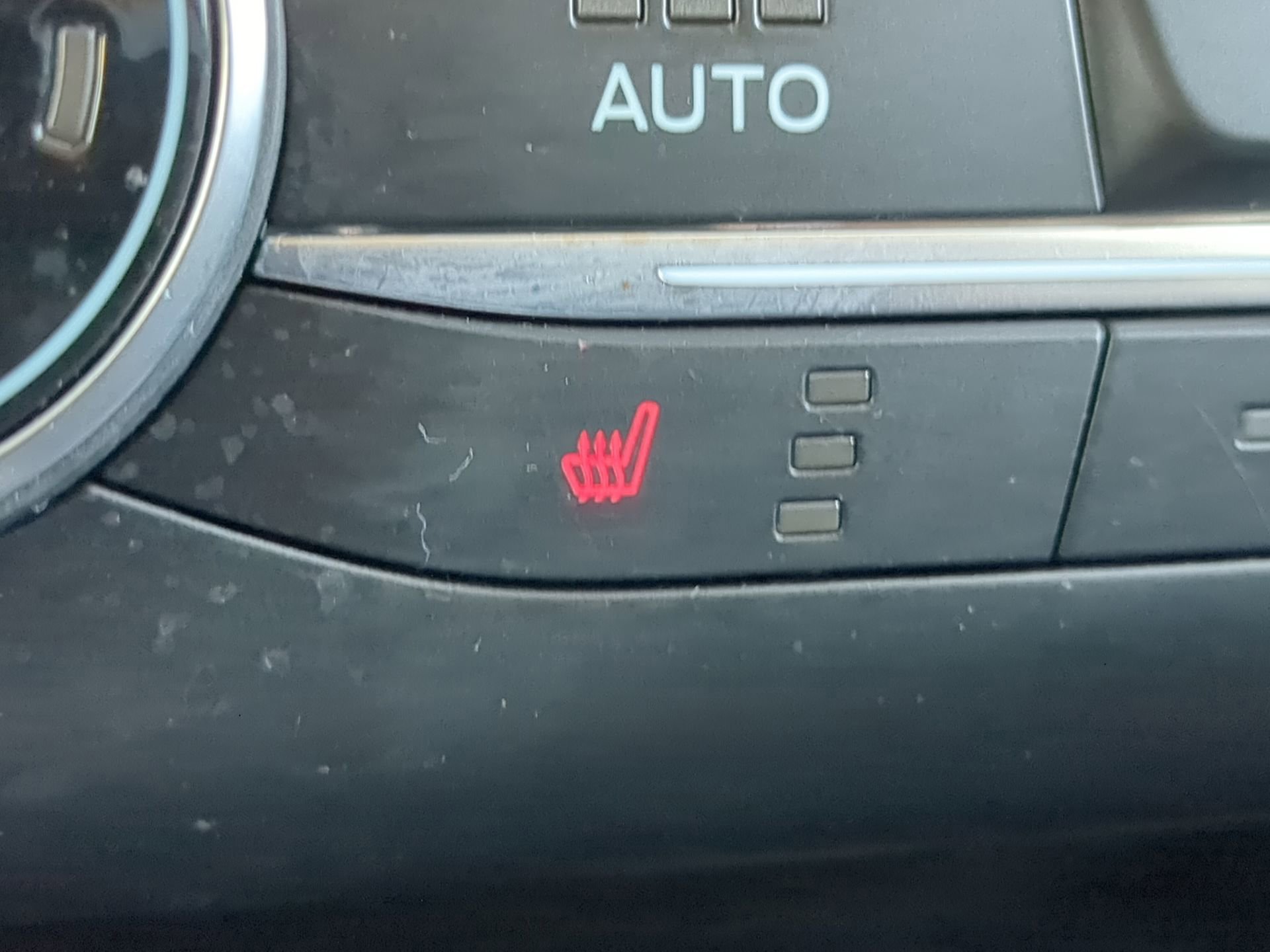 Certified 2020 Ford Escape SEL image 53