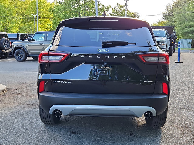 Certified 2023 Ford Escape Active AWD/4WD image 8