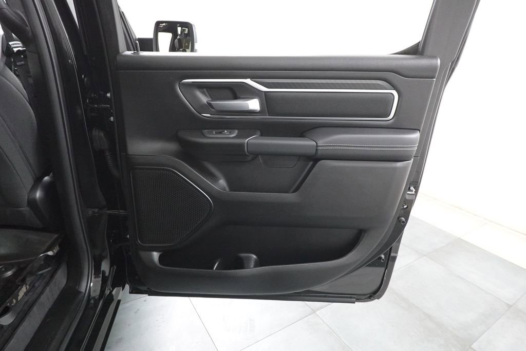 Used 2025 RAM 1500 Big Horn AWD/4WD image 29