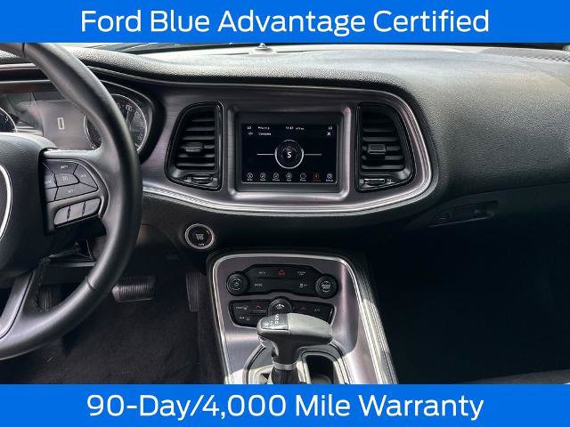 Used 2018 Dodge Challenger SXT RWD image 19